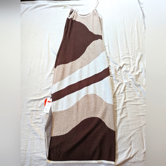 Cider XL bodycon midi dress - Picture 3 of 3